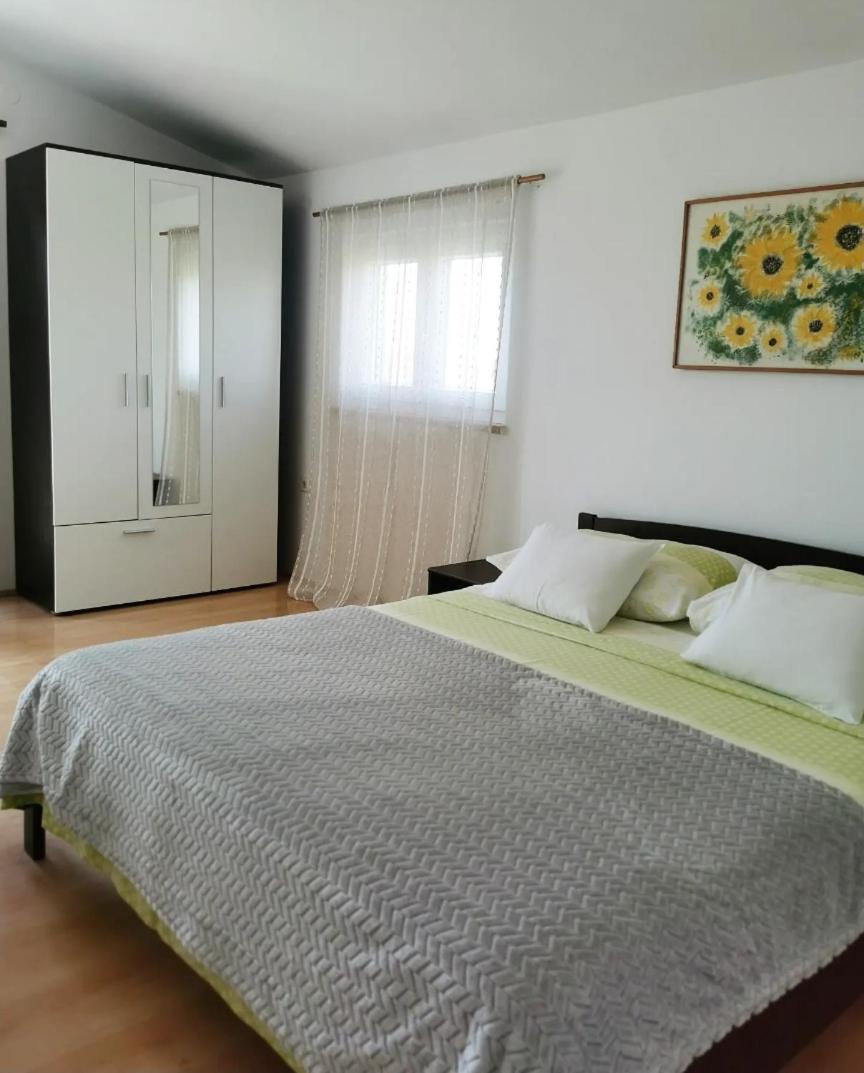 Apartman Skroza Vodice Exterior foto